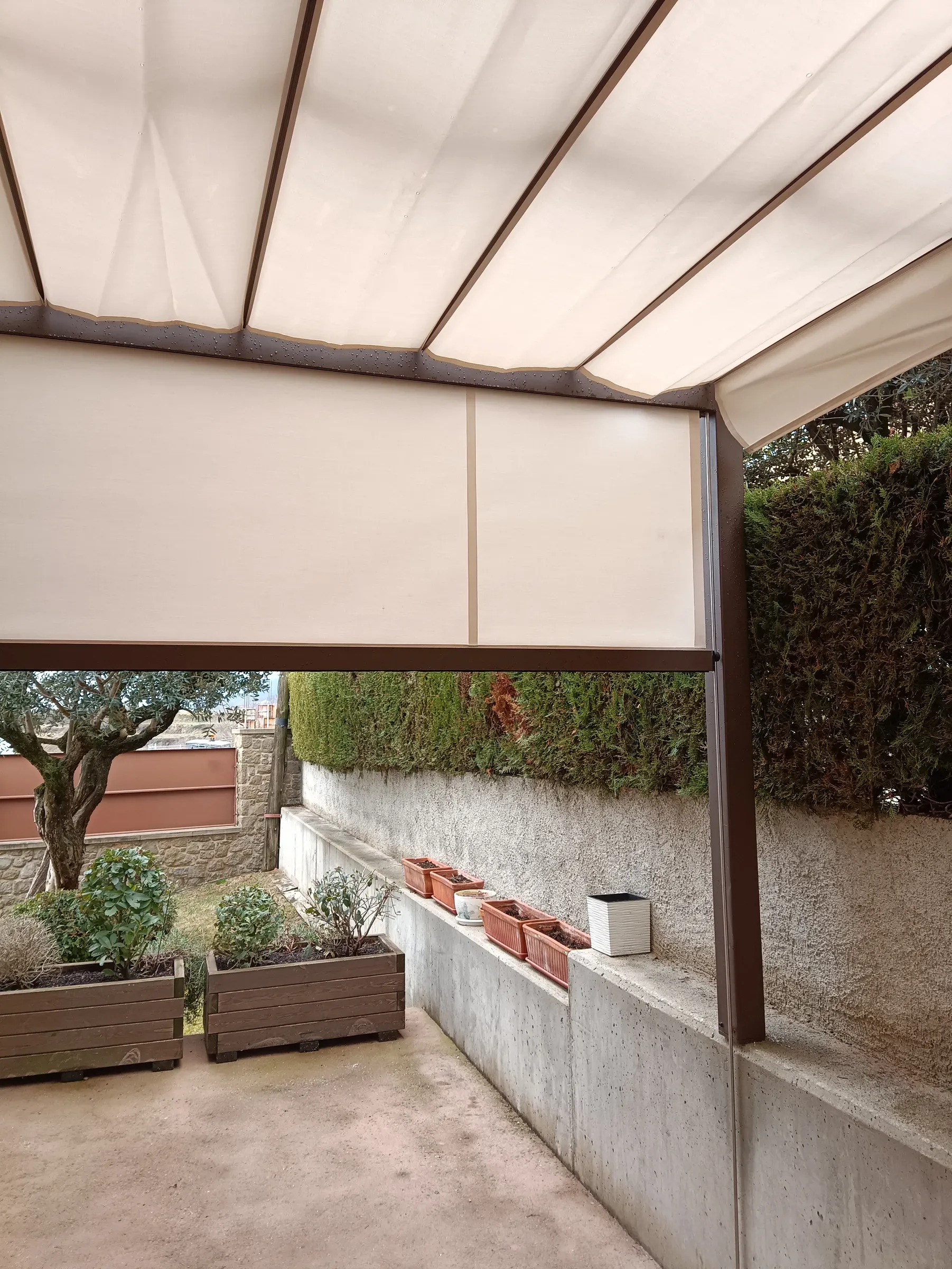 Instalación de toldos en Puigcerdà